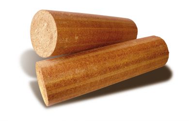 Bûches de bois densifiées compressées