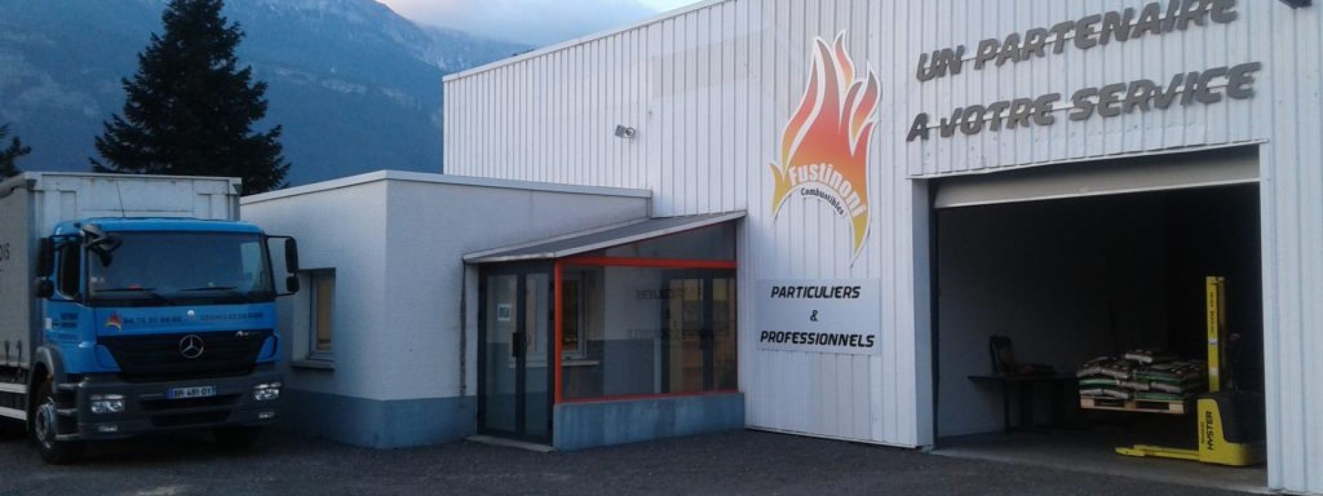 Magasin FUSTINONI Combustibles